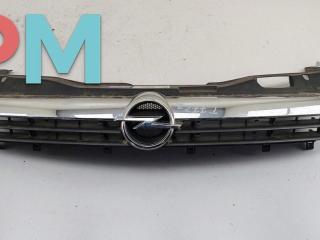 решетка радиатора Opel Astra H/Family [рестайлинг] 2005, серый, универсал, 13108463