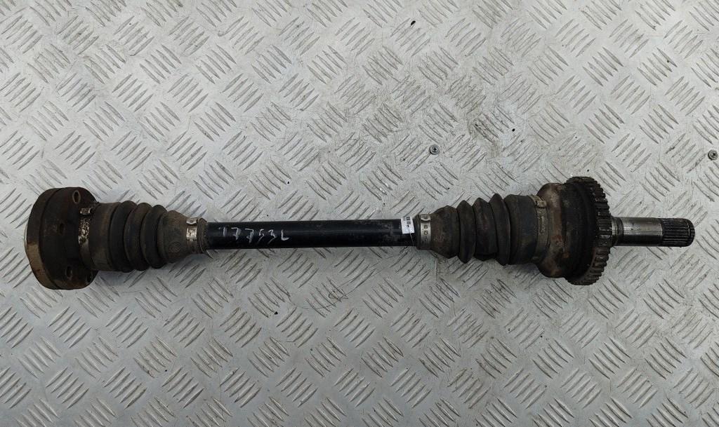 полуось задняя (приводной вал, ШРУС) Opel Omega B 1999, 2.0 л., бензин, МКПП, зелёный, универсал