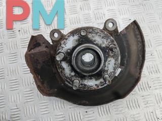ступица передняя левая Toyota RAV4 XA30 2006, 2.2 л., дизель, МКПП, чёрный, внедорожник 5 дв.