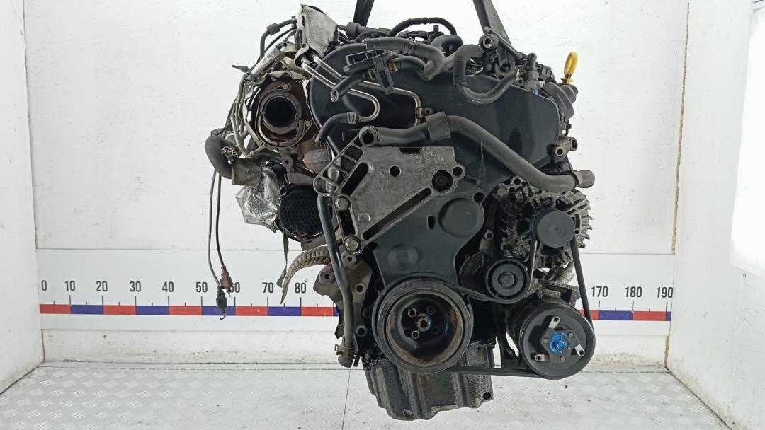 двигатель Volkswagen Passat B8 2015, 2.0 л., TDi, дизель, МКПП, универсал, CRLB - фото №1