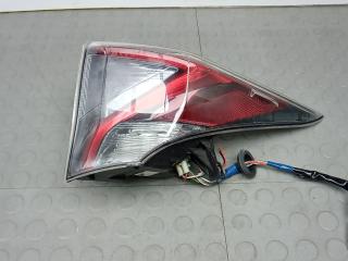 фонарь задний правый Toyota Prius 4 поколение 2018, 1.8 л., гибрид, АКПП, хетчбэк 5 дв.