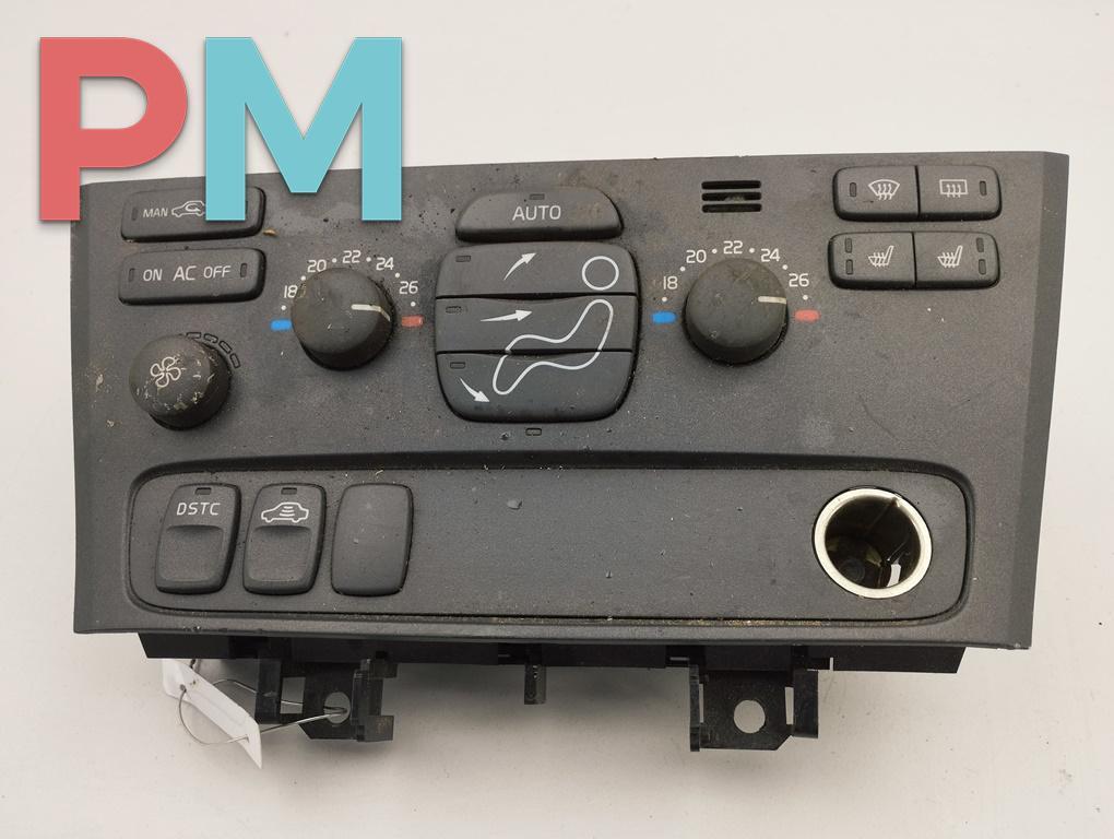 блок управления печки / климат-контроля Volvo V70 2 поколение 2002, 2.4 л., дизель, АКПП, серый, универсал, 8682930 - фото №1