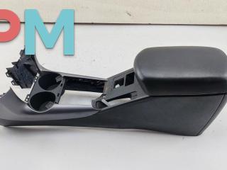 подлокотник Toyota RAV4 XA30 2006, 2.2 л., дизель, МКПП, чёрный, внедорожник 5 дв., 5881142030
