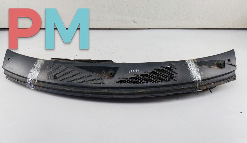 дождевик Ford Transit 6 поколение 2004, 2.0 л., дизель, МКПП, белый, микроавтобус, YC15V01915C - фото №1