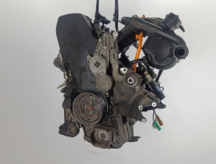 двигатель Volkswagen Passat B5+ (GP) 2001, 2.0 л., бензин, МКПП, AZM