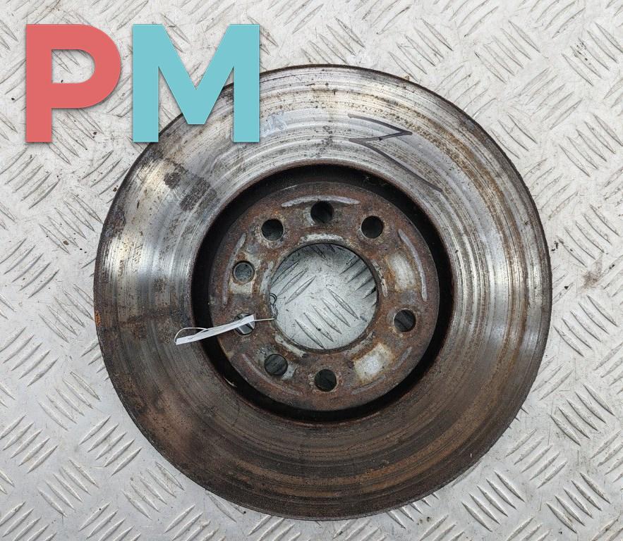диск тормозной передний Opel Signum C 2003, 3.2 л., бензин, АКПП, серый, хетчбэк 5 дв. - фото №1
