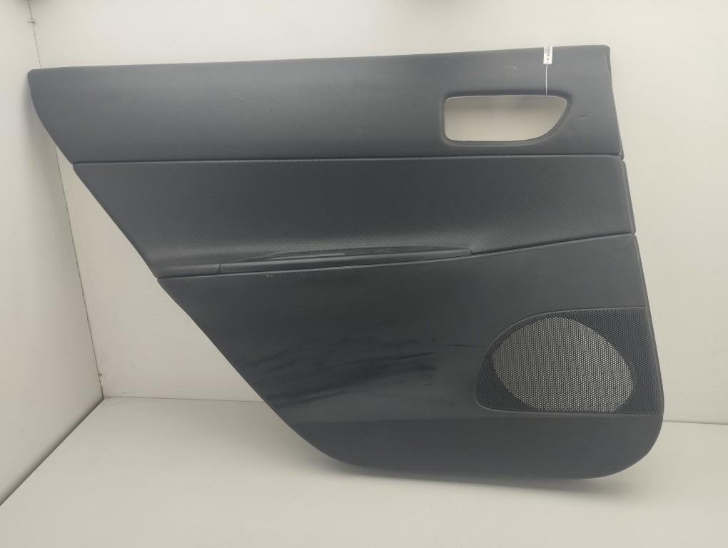 обшивка двери задняя левая Mazda 6 GG/GY 2002, 2.0 л., бензин, АКПП, серый, хетчбэк 5 дв.