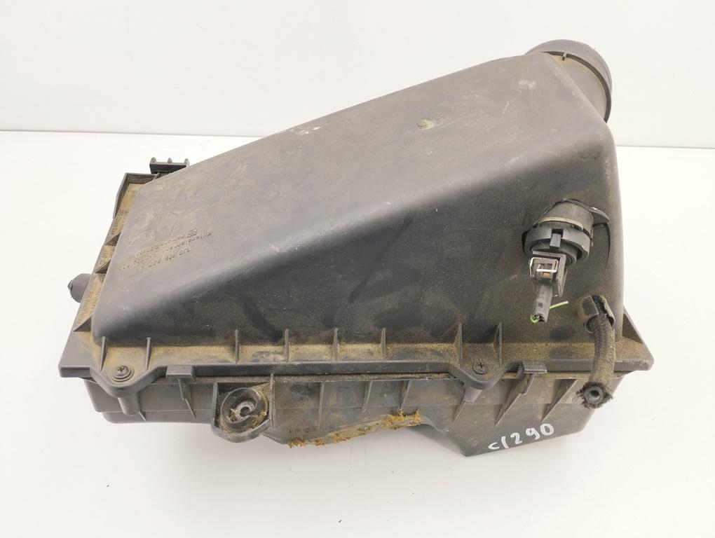 корпус воздушного фильтра Volkswagen Golf-4 2001, 1.9 л., дизель, МКПП, синий, универсал, 1J0129807AA