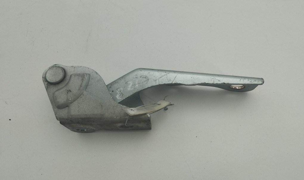 петля капота правая Hyundai Matrix 2006, зелёный, хетчбэк 5 дв.