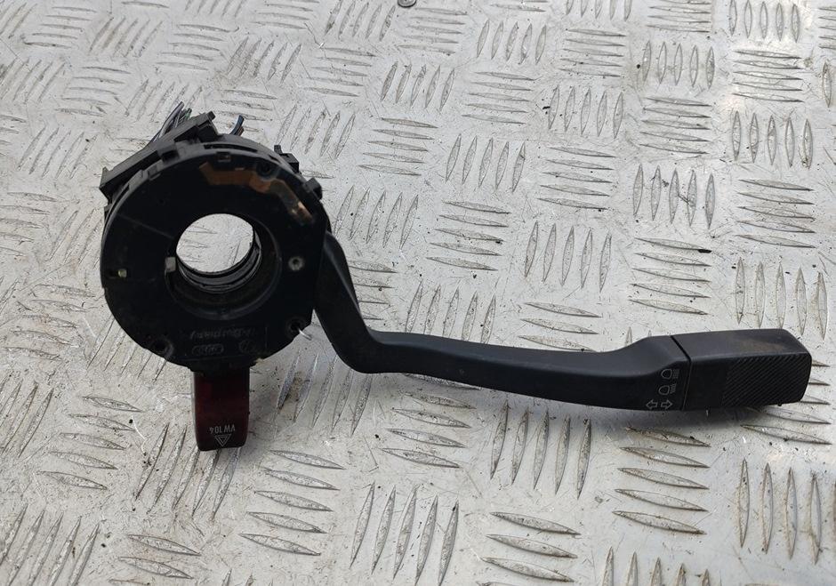 переключатель поворотов Volkswagen Transporter T4 1992, 2.4 л., дизель, МКПП, белый, микроавтобус