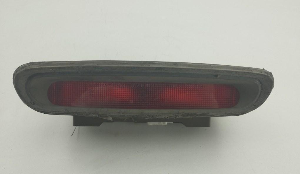 стоп-сигнал Hyundai Santa Fe 2001, 2.0 л., дизель, МКПП, коричневый, внедорожник 5 дв., 92750260