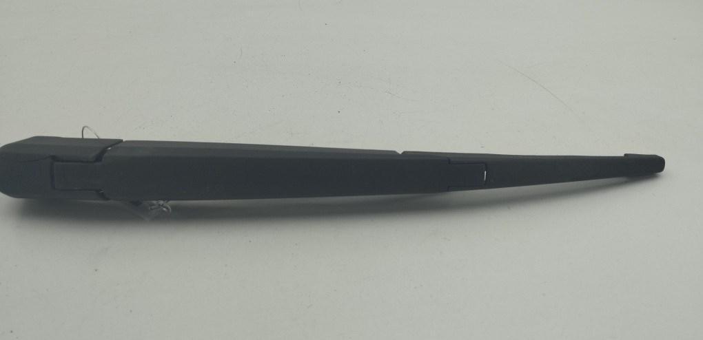 Щеткодержатель (поводок стеклоочистителя) задний Chevrolet Cruze 2012, 1.6 л., бензин, МКПП, белый, универсал