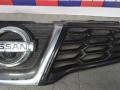 решетка радиатора Nissan Qashqai 2 поколение 2013, 1.6 л., дизель, МКПП, внедорожник 5 дв. - фото №2