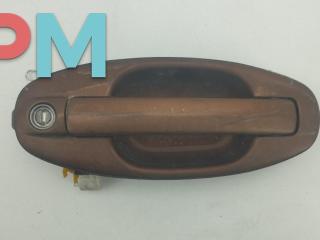 ручка наружная передняя левая Hyundai Santa Fe 1 поколение (SM) 2001, 2.0 л., дизель, МКПП, коричневый, внедорожник 5 дв., 8265026000