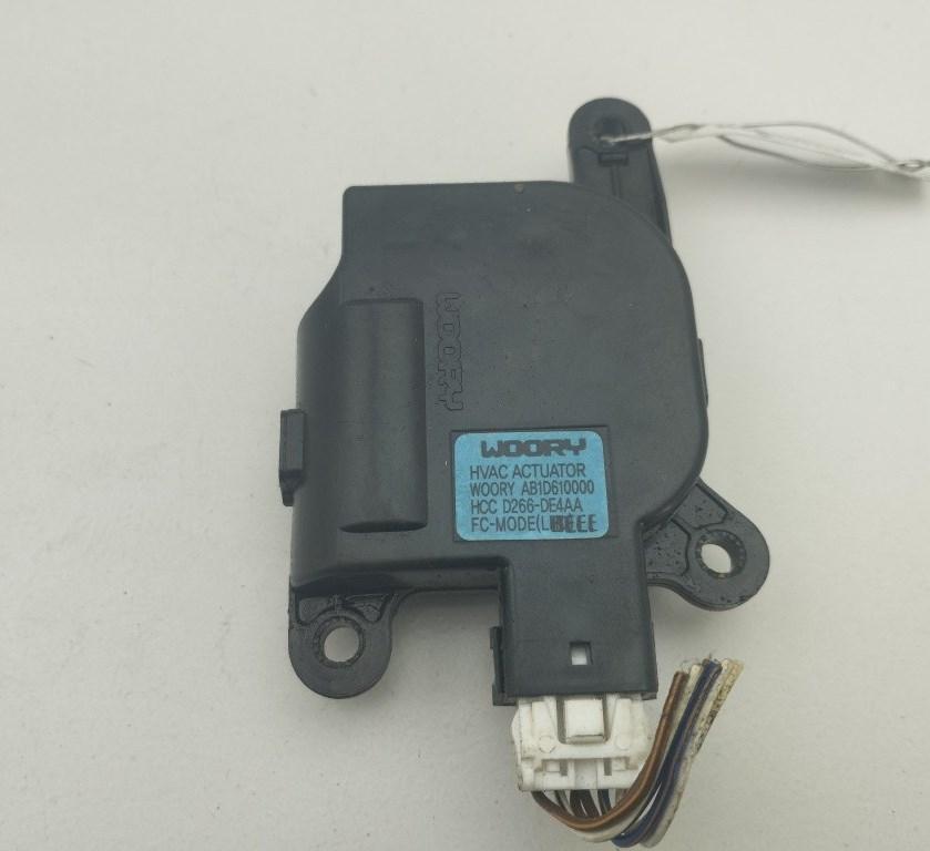 моторчик заслонки печки Hyundai Matrix 2006, 1.6 л., бензин, МКПП, зелёный, хетчбэк 5 дв., AB1D610000