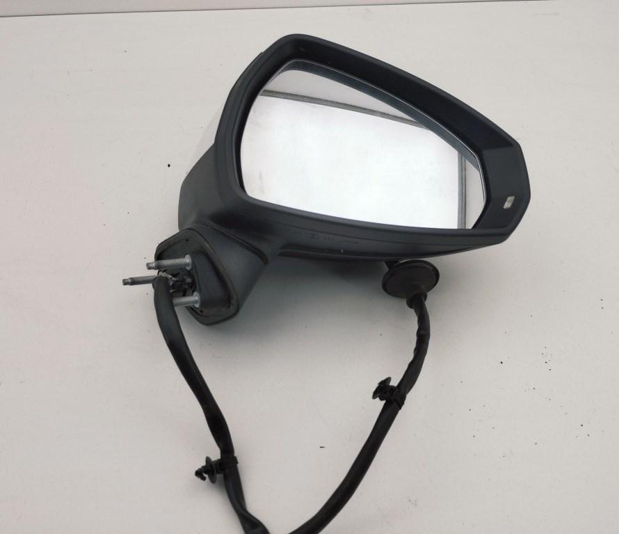 зеркало правое Audi A3 8V 2016, 1.4 л., бензин, МКПП, белый, седан, 8V0857528