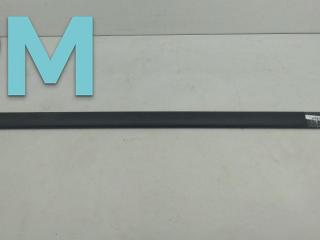 молдинг двери передней левой Volkswagen Caddy 3 поколение 2006, 2.0 л., бензин, МКПП, красный, фургон, 2K0853515C