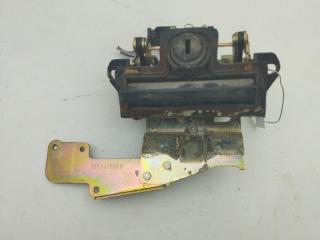 ручка крышки багажника Skoda Octavia mk1 (A4 1U) 2004, серый, универсал, 1U9827565M
