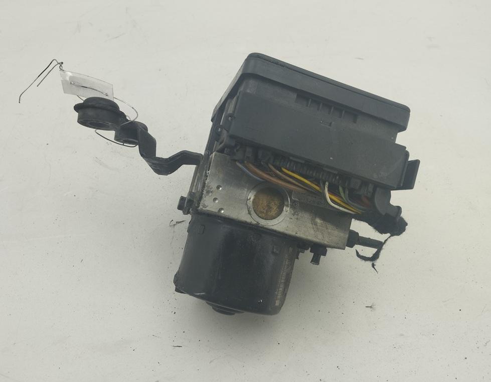 блок ABS Skoda Octavia mk1 (A4 1U) 2004, 2.0 л., бензин, МКПП, серый, универсал, 1C0907379K