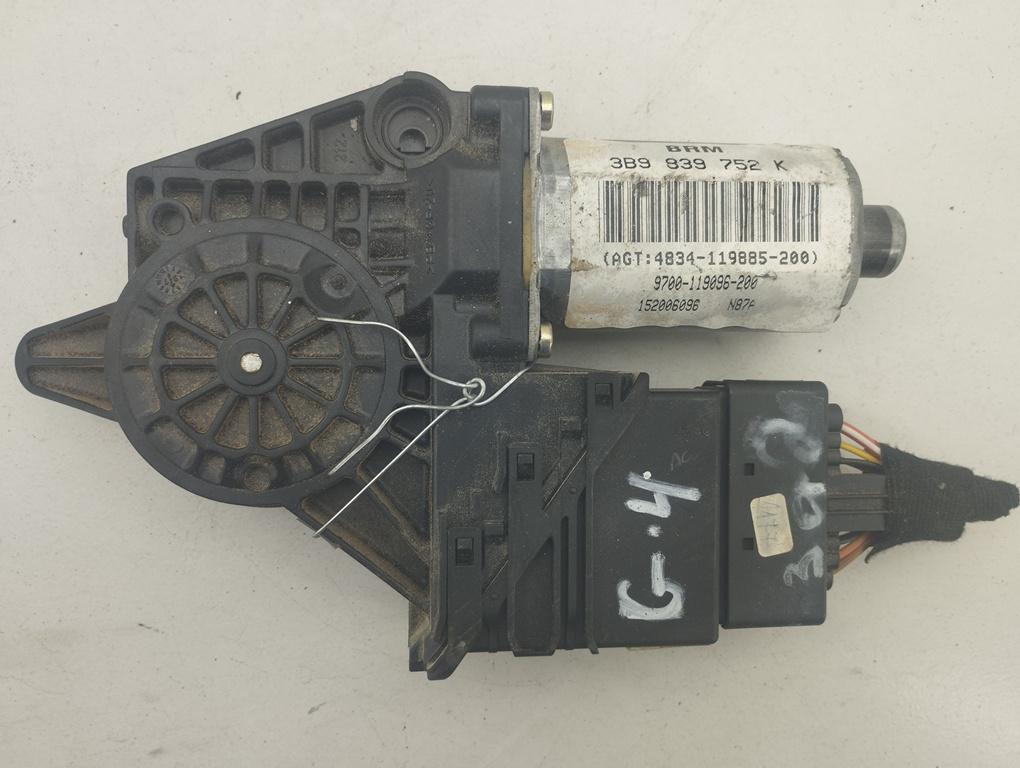 моторчик стеклоподъемника задний правый Volkswagen Golf-4 2001, 3B9839752K.101438-200