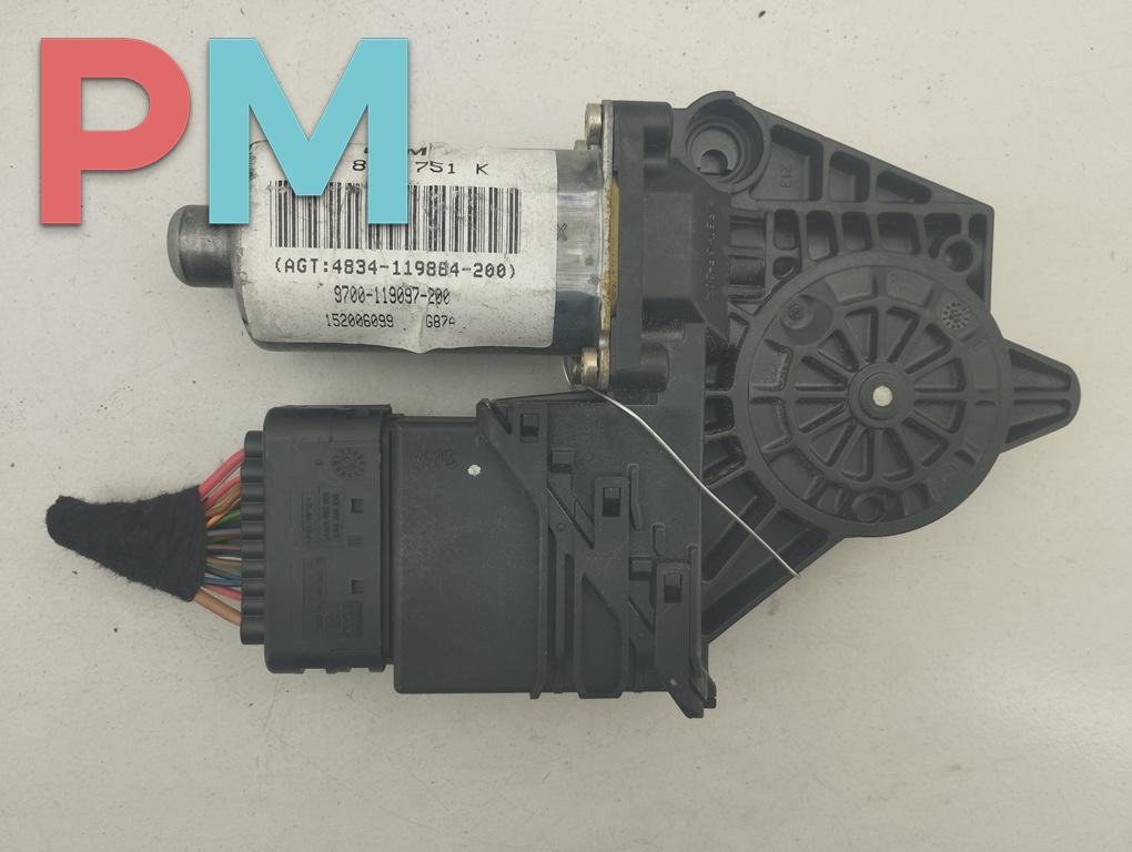 моторчик стеклоподъемника задний левый Volkswagen Golf 4 поколение 2001, 3B9839751K.101439-200 - фото №1