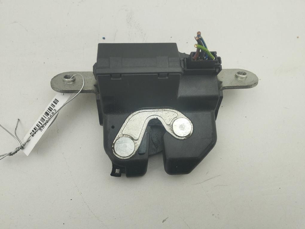 замок багажника Opel Corsa D 2009, хетчбэк 3 дв., 55701971