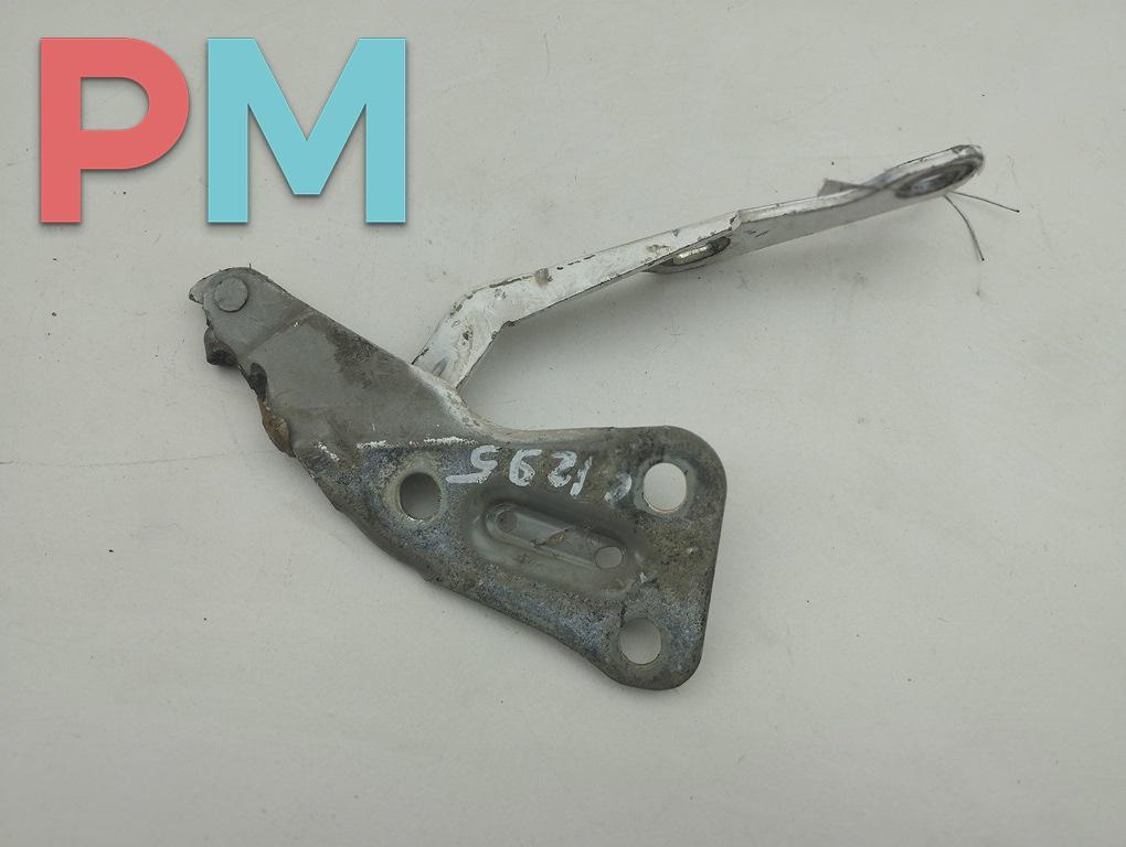 петля капота правая Opel Astra G 2003, белый, хетчбэк 5 дв., 90521520 - фото №1