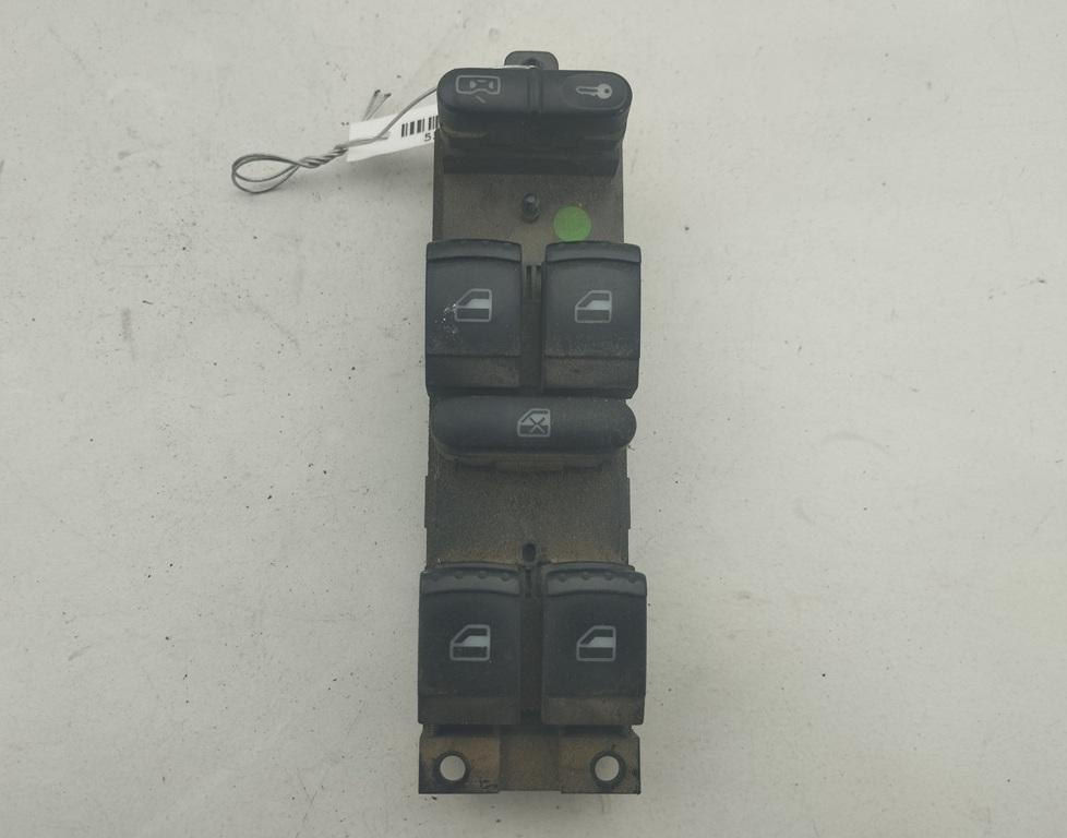 блок управления стеклоподъемниками Skoda Octavia mk1 (A4 1U) 2004, 2.0 л., бензин, МКПП, серый, универсал, 1J4959857C
