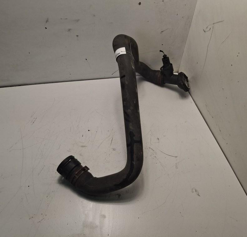патрубок радиатора Volkswagen Passat B6 2007, 2.0 л., дизель
