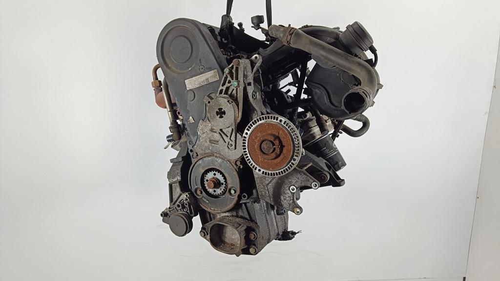 двигатель Volkswagen Passat B5+ (GP) 2001, 1.6 л., бензин, МКПП, ALZ