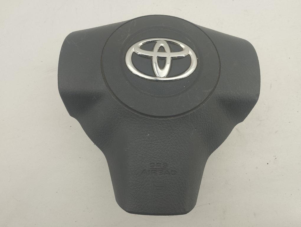 подушка безопасности водителя Toyota RAV4 XA30 2006, 2.2 л., дизель, МКПП, чёрный, внедорожник 5 дв.