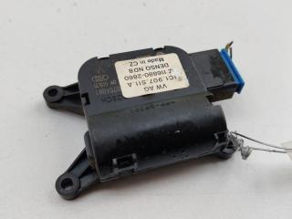 моторчик заслонки печки Volkswagen Passat B6 2008, 2.0 л., дизель, МКПП, синий, универсал, 3C0907511