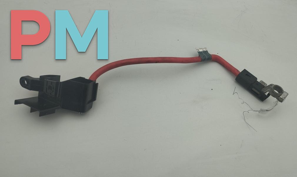 плюсовой провод аккумулятора BMW 7 серия E65/E66/E67 2003, 4.4 л., бензин, АКПП, зелёный, седан - фото №1