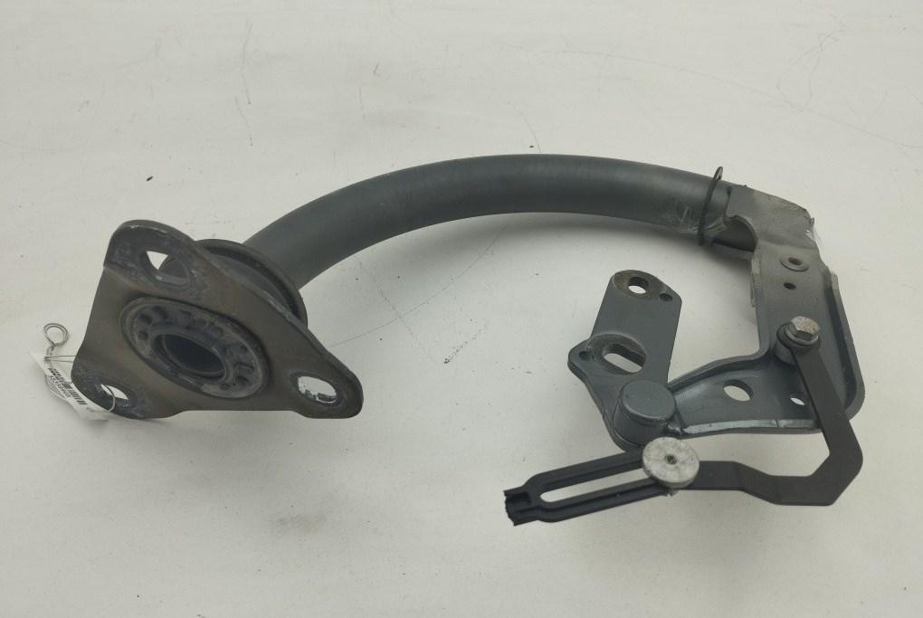петля крышки багажника BMW 7 E65/E66 2003, зелёный, седан, 8240340