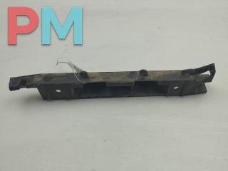 кронштейн переднего бампера BMW 7 серия E65/E66/E67 2003, 4.4 л., бензин, АКПП, зелёный, седан, 8223247