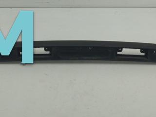 накладка подсветки номера Ford Fusion 1 поколение 2004, 1.4 л., бензин, МКПП, синий, хетчбэк 5 дв.