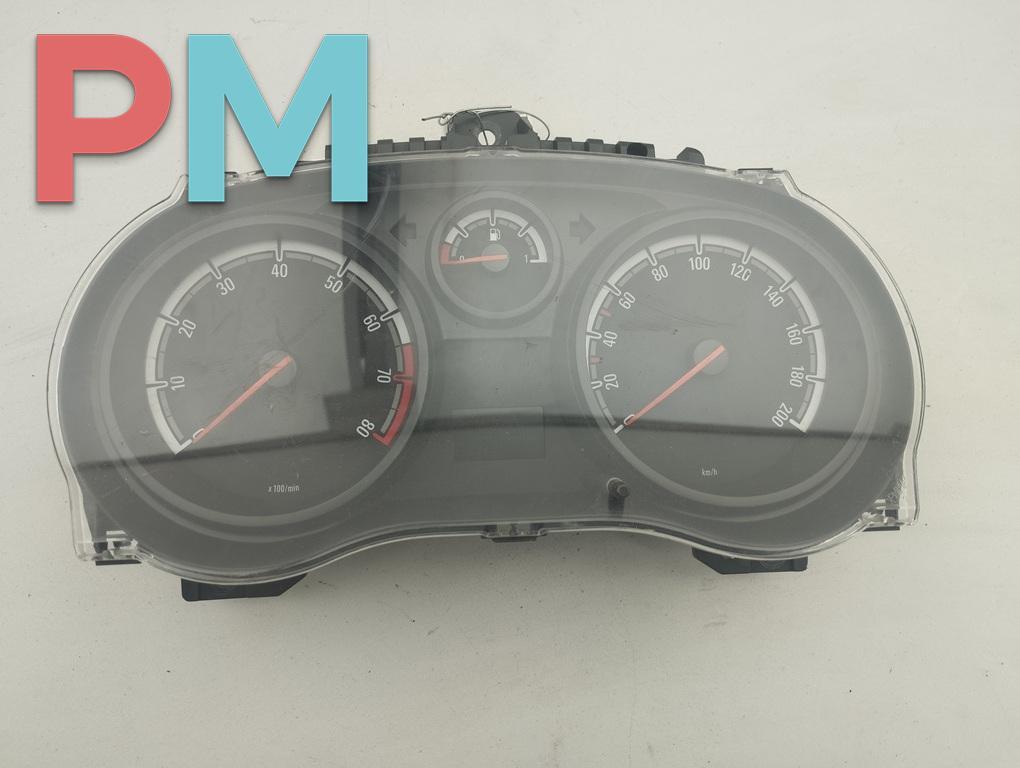 приборная панель Opel Corsa D 2009, 1.2 л., бензин, МКПП, чёрный, хетчбэк 3 дв., 13285363 - фото №1