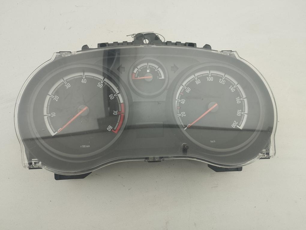 приборная панель Opel Corsa D 2009, 1.2 л., бензин, МКПП, чёрный, хетчбэк 3 дв., 13285363