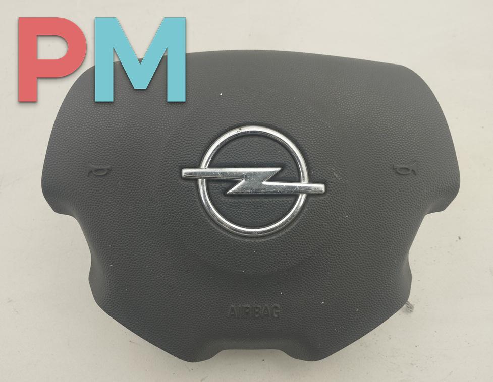 подушка безопасности водителя Opel Vectra C 2003, 2.2 л., бензин, АКПП, серый, универсал, 13112812 - фото №1