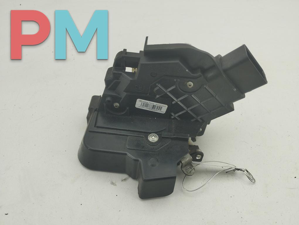 замок двери передней правой Ford C-Max 2 поколение 2010, 2.0 л., дизель, АКПП, синий, минивэн, 7M5AR21812AA - фото №1
