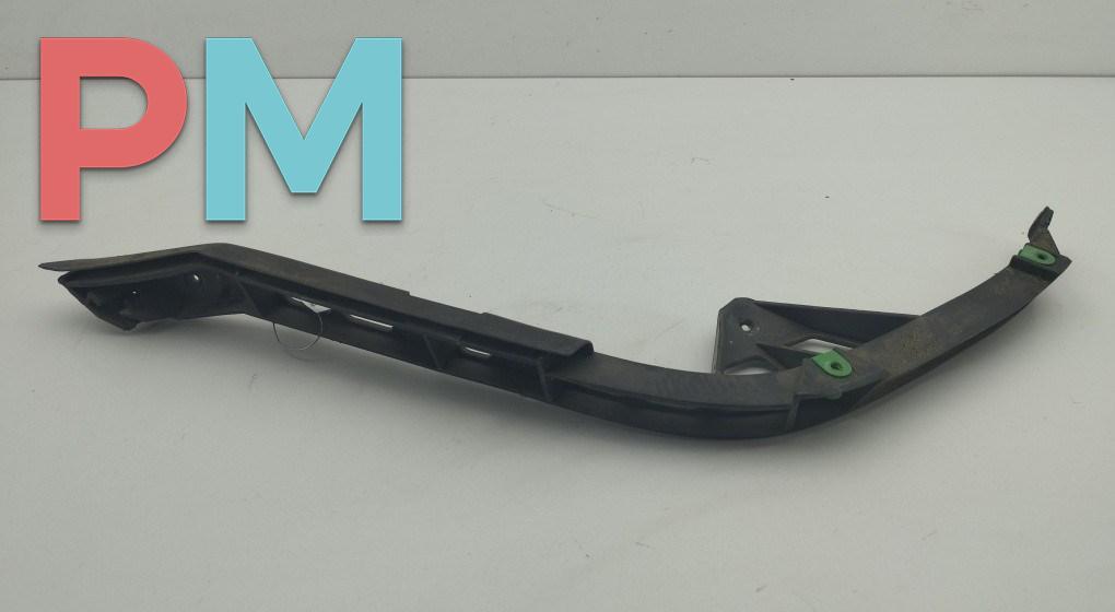 кронштейн заднего бампера Opel Astra G 2003, 1.6 л., бензин, МКПП, белый, хетчбэк 5 дв., 90559518 - фото №1
