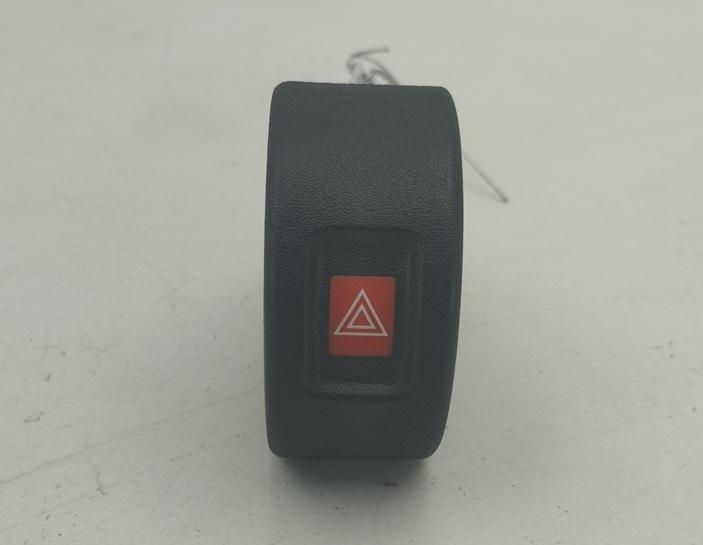 кнопка аварийной сигнализации Opel Astra G 2000, 1.6 л., бензин, МКПП, серый, хетчбэк 5 дв., 09131728