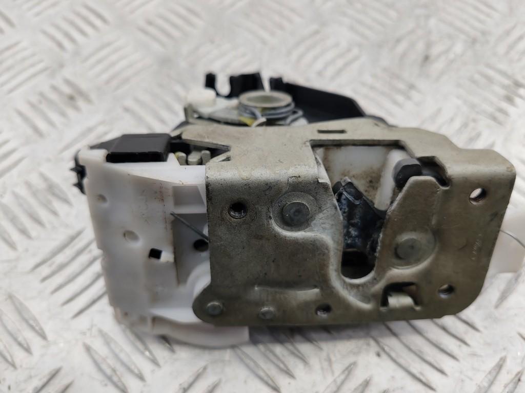 замок двери передней правой Ford Mondeo III 2006, 1.8 л., бензин, МКПП, серый, седан, 2S4AA21812EB
