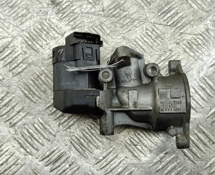 клапан EGR Ford Focus II 2008, 2.0 л., дизель, АКПП, серый, универсал, 9656612380