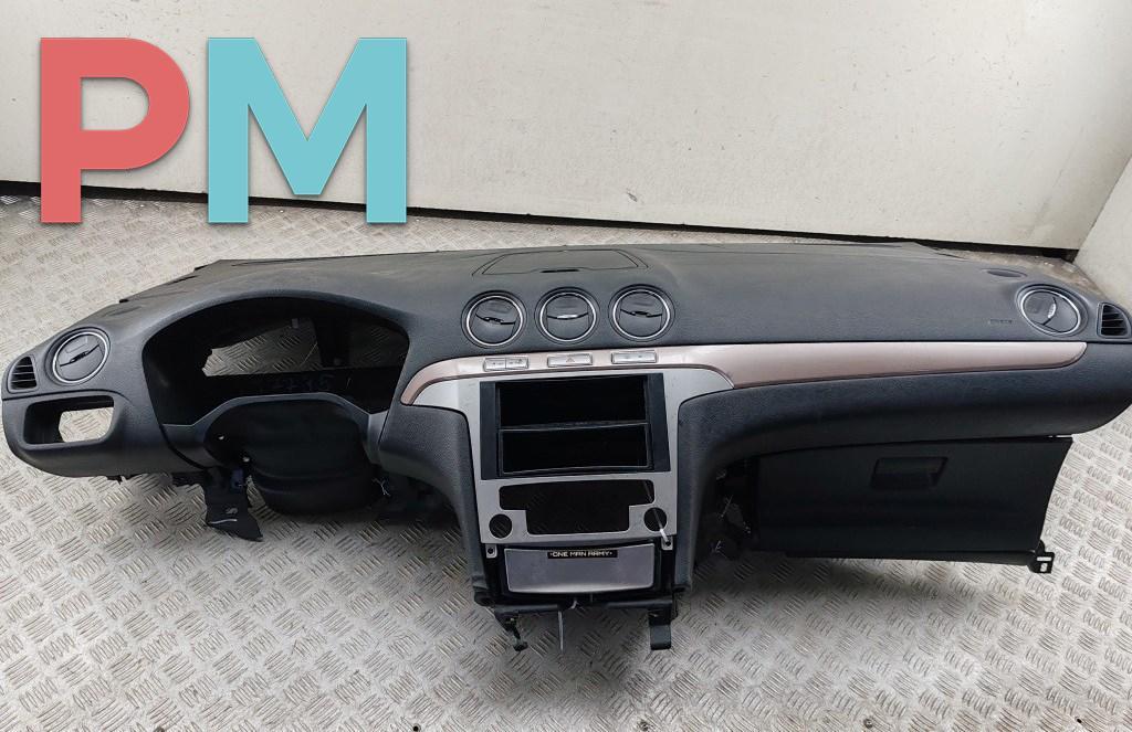 панель передняя салона (торпедо) Ford Galaxy 2 поколение 2006, 2.0 л., дизель, МКПП, серый, минивэн, 1119172A - фото №1