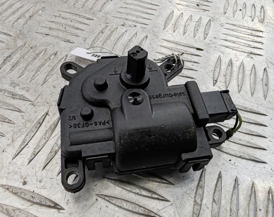 моторчик заслонки печки Ford Fusion 2006, 1.4 л., дизель, МКПП, серый, хетчбэк 5 дв., 1S7H19B634CA