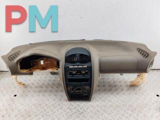 панель передняя салона (торпедо) Hyundai Santa Fe 1 поколение (SM) 2001, 2.0 л., дизель, МКПП, коричневый, внедорожник 5 дв.