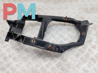 крепление фары левой Mitsubishi Colt 6 поколение (Z20/Z30) 2006, 1.3 л., бензин, АКПП, серый, хетчбэк 5 дв., MN105059