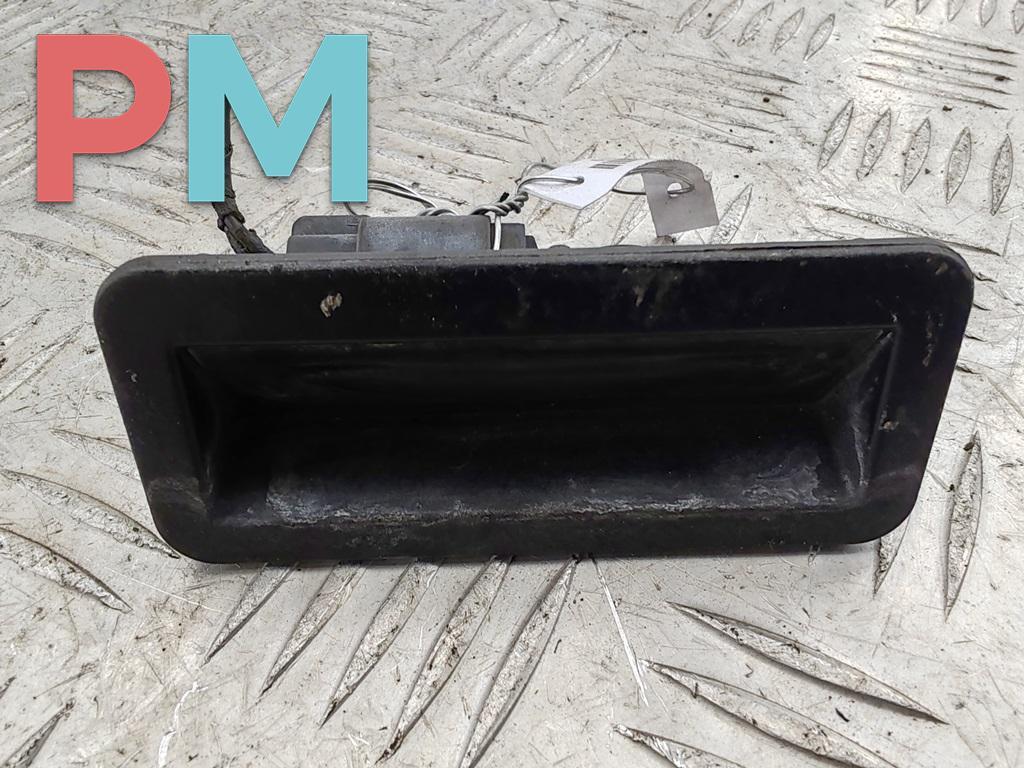 кнопка открытия багажника Ford Mondeo 4 поколение 2007, 2.0 л., дизель, МКПП, чёрный, универсал, 6M5119814AC - фото №1