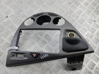 рамка под магнитолу Ford Focus 1 поколение [рестайлинг] 2002, 1.8 л., бензин, МКПП, чёрный, универсал, 98ABA046A04